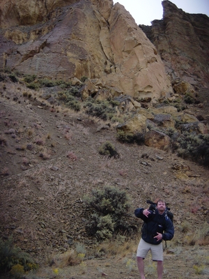 Jody O'Donnell gettin' jiggy with it in front of Koala Rock - Smith Rock - Climbing Oregon