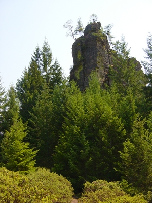 The rising prow of the South Honeycombs - Roseburg, Oregon - Climbing Oregon